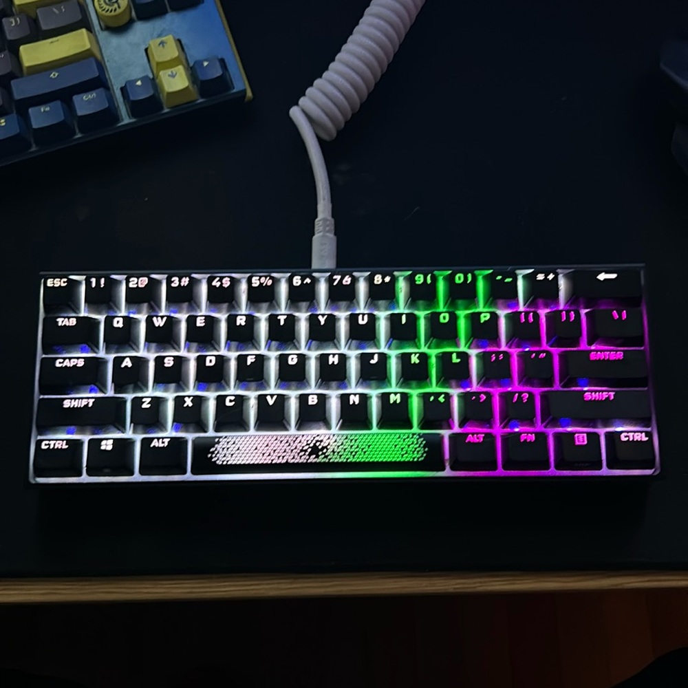 CORSAIR - K65 Pro Mini Wired 60% RGB Mechanical Cherry MX SPEED Linear Switch